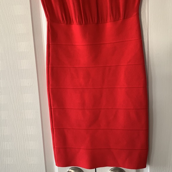 NWOT BCBG Maxazaria dress - Picture 3 of 12